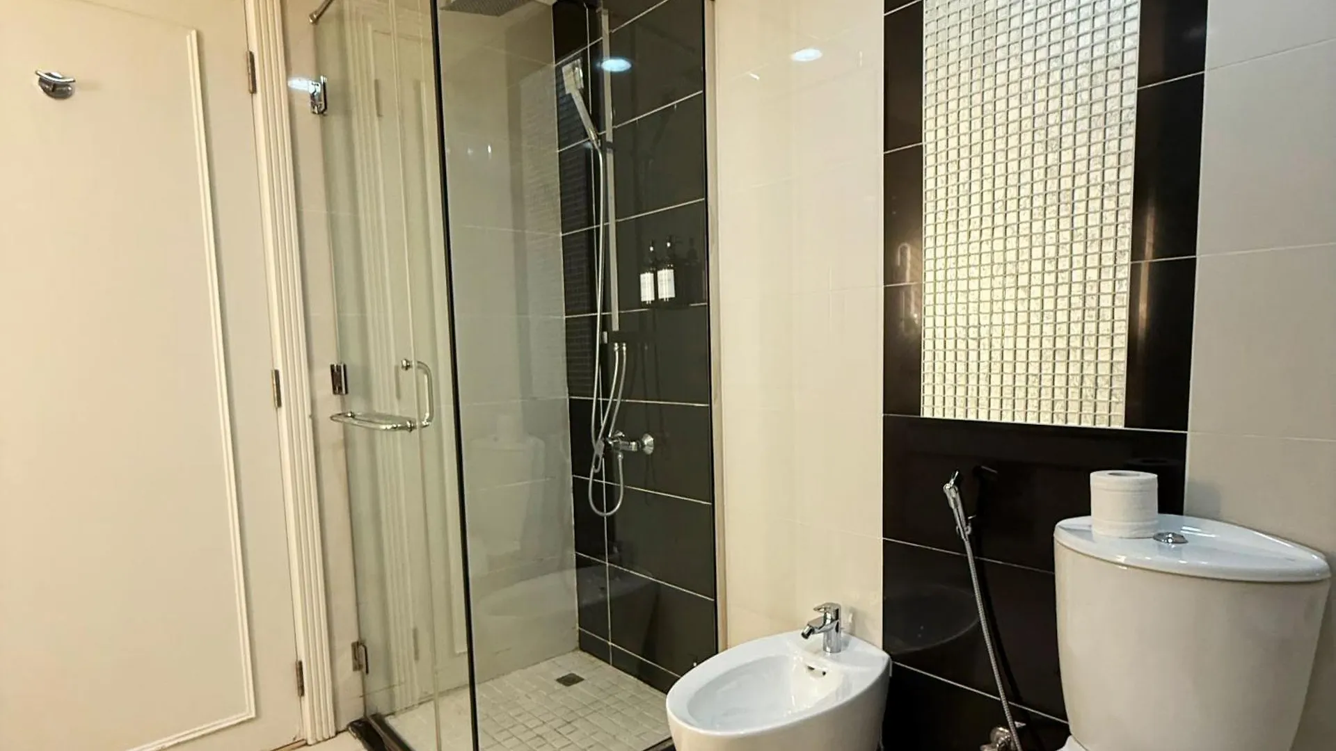 Damac Maison Mall Street, 2Min To Dubai Mall, Downtown Dubaj 0*,